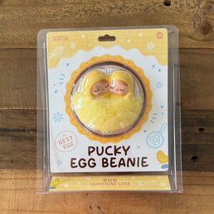 Pop Mart Pucky Egg Beanie Earphone Case